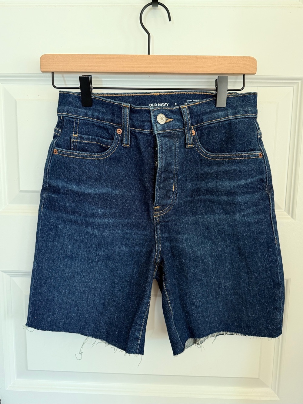 NWOT extra high rise sky high jean shorts 0
